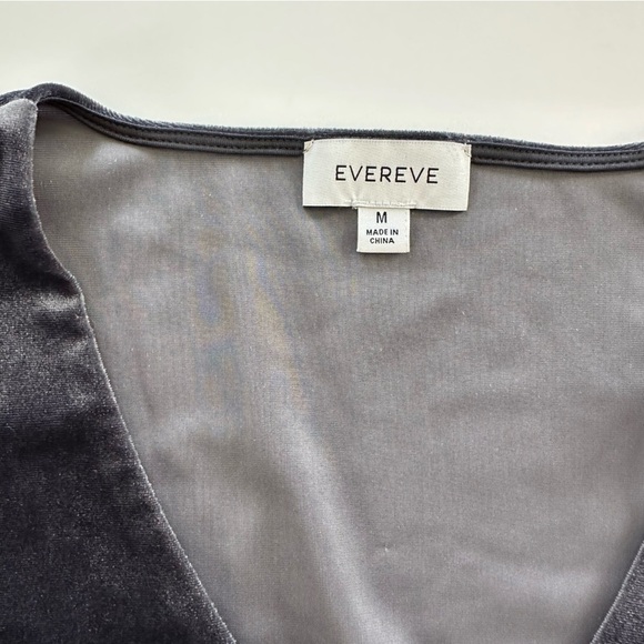 Evereve Slate Blue Velvet Smocked Ruffle Long Sleeve Dress Womens Medium - Picture 4 of 6